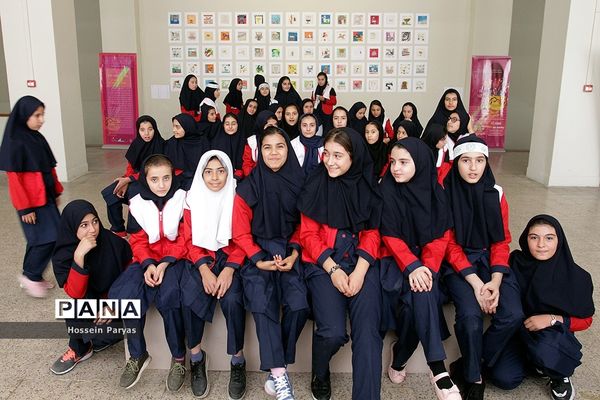 بازدید دانش آموزان از موزه ملی ایران