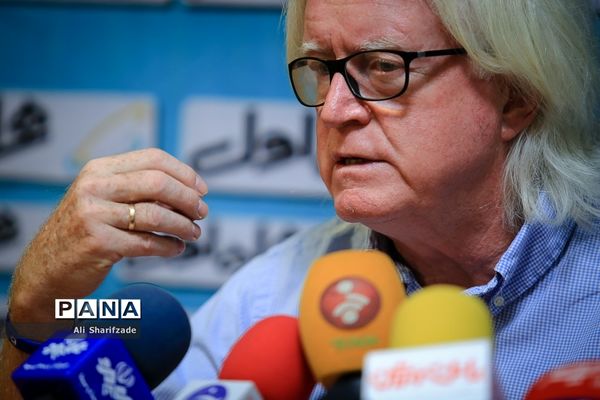 نشست خبری داربی ۸۸