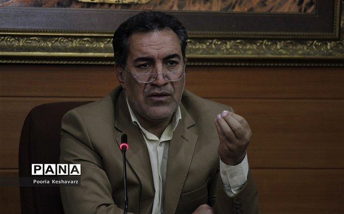 مدیر کل آموزش و پرورش فارس: سهم دختران دانش آموز از بودجه‌های جاری مناسب نیست