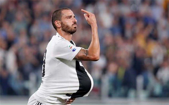 سری آ؛ بانوی پیر بدون رقیب ماند