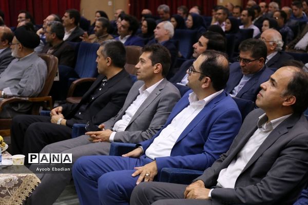 مراسم تکریم و معارفه مدیرکل  اداره نوسازی مدارس استان آذربایجان شرقی