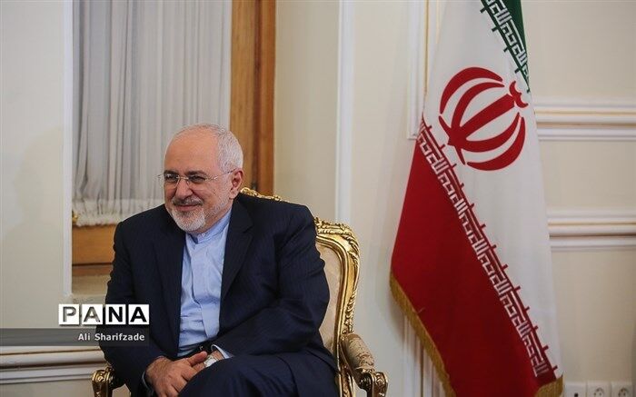 ظریف: تهران در حال دستیابی به توافقی نفتی با اروپاست