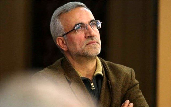 از تلاش برای بقا تا تهدید به تعلیق؛ آقای رئیس صندلی‌اش را دوست دارد