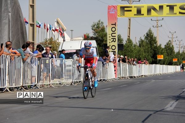 پایان دوره نخست  توردوچرخه سواری  ایران-آذربایجان در ارومیه
