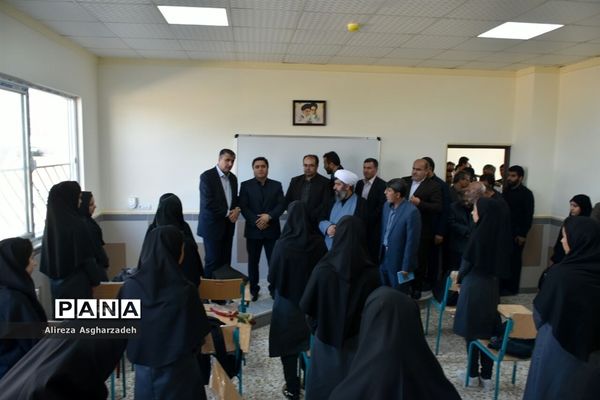بازدید استاندار و مدیرکل آموزش‌وپرورش مازندران از مدارس بابلسر