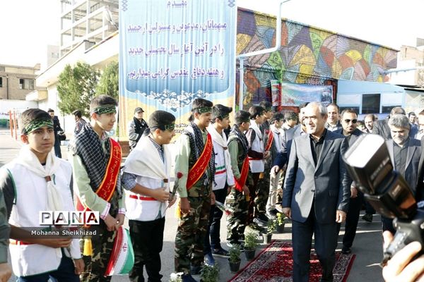 آیین آغاز سال تحصیلی جدید و  هفته دفاع مقدس در تبریز