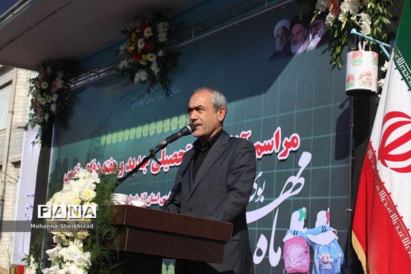 آیین آغاز سال تحصیلی جدید و  هفته دفاع مقدس در تبریز
