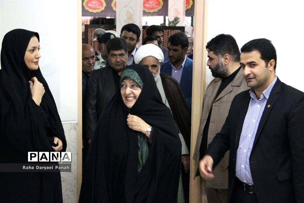 نواخته شدن زنگ آغاز سال تحصیلی جدید در اسلامشهر