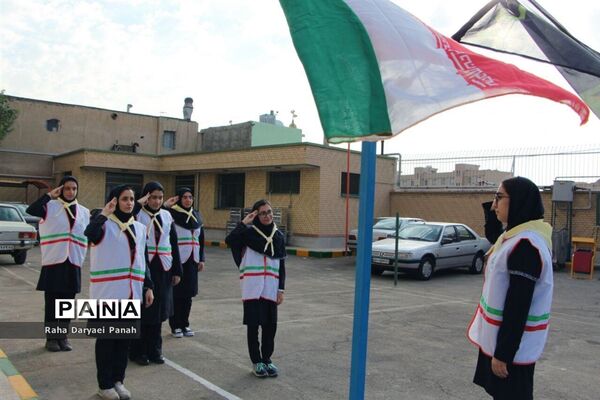 نواخته شدن زنگ آغاز سال تحصیلی جدید در اسلامشهر