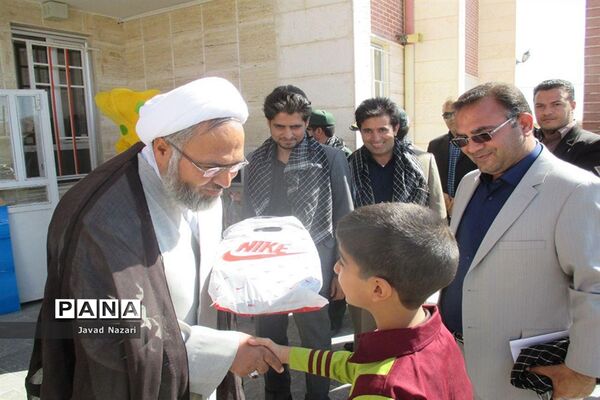 آغاز رسمی سال تحصیلی جدید مدارس زیرکوه با نواخته شدن زنگ مهر