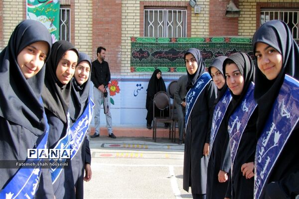 نواخته شدن زنگ مهر و مقاومت در فیروزکوه