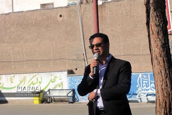 مراسم آغاز سال تحصیلی جدید در مدرسه نواب صفوی