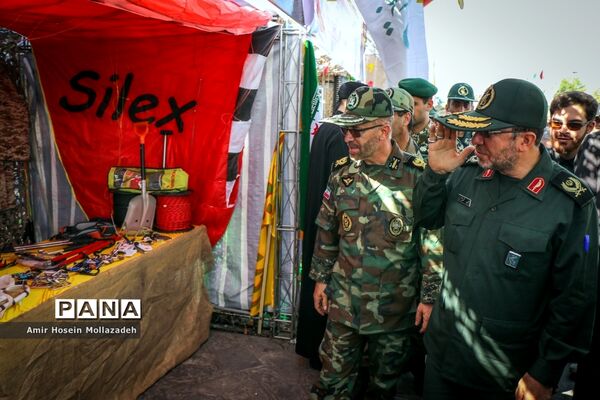 آیین افتتاح نمایشگاه هفته دفاع مقدس در ارومیه