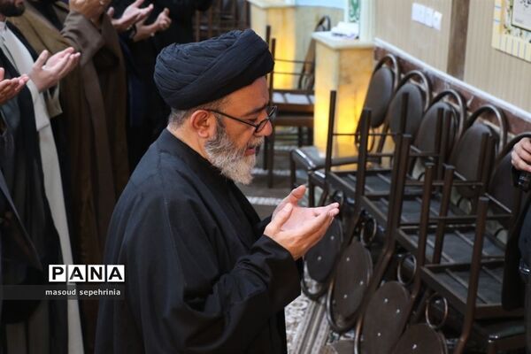 مراسم زنگ نماز در دبیرستان عفتیه تبریز