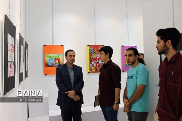 نمایشگاهی از نقاشی های دیجیتال دو دانش آموز شیرازی