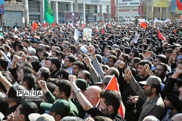 تشییع پیکر شهدای حادثه تروریستی اهواز