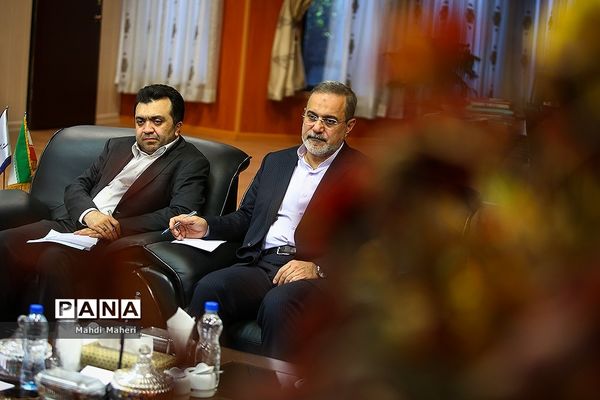 دیدار وزیر آموزش و پرورش با جمعی از نمایندگان مجلس