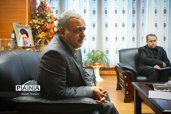 دیدار وزیر آموزش و پرورش با جمعی از نمایندگان مجلس