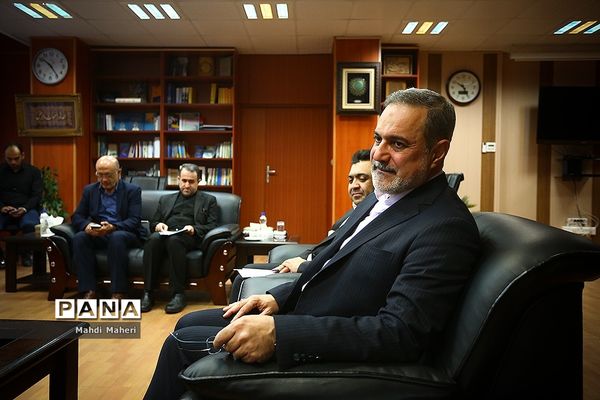 دیدار وزیر آموزش و پرورش با جمعی از نمایندگان مجلس