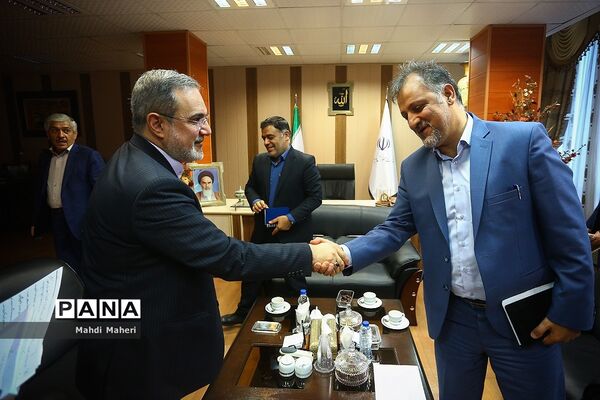 دیدار وزیر آموزش و پرورش با جمعی از نمایندگان مجلس