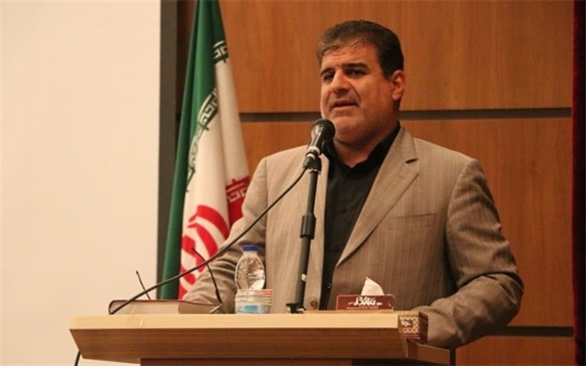 فولادوند: خدمت به یادگاران دفاع مقدس،پاسداشت از ارزشهای  ایران اسلامی است