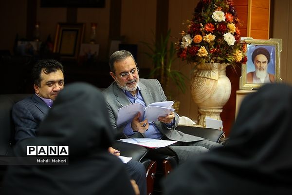دیدار وزیر آموزش و پرورش با جمعی از نمایندگان مجلس