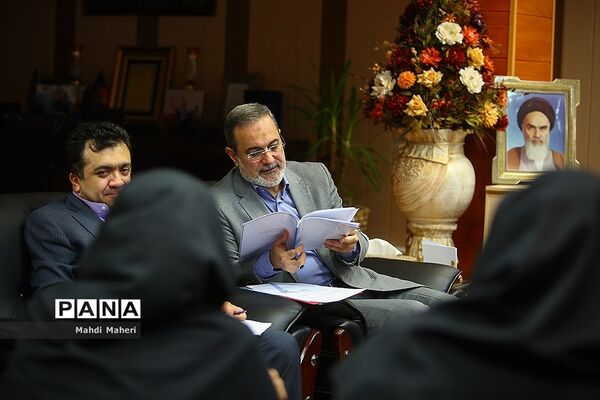 دیدار وزیر آموزش و پرورش با جمعی از نمایندگان مجلس