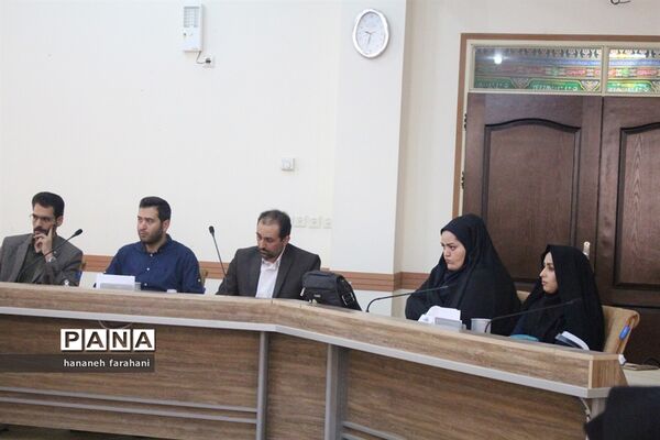 برگزاری نشست توجیهی کارشناسان سازمان دانش‌آموزی استان همدان