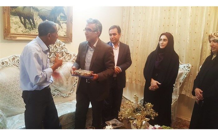 داشتن روحیه ایثارگری و شهادت طلبی رمز مرعوب نشدن ملت است