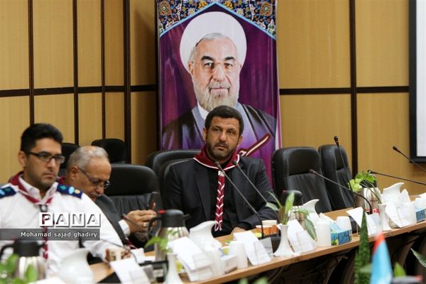 جلسه مدیران دانش‌آموزی مناطق 19 گانه شهر تهران