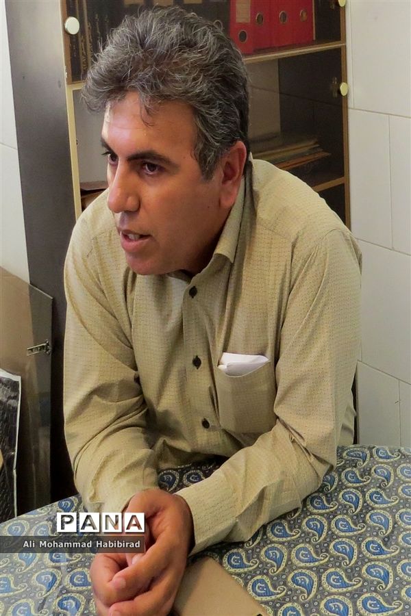 جلسه رابطین پژوهشی دبیرستان‌های استعدادهای درخشان دوره اول و دوم استان یزد با رئیس اداره استعدادهای درخشان