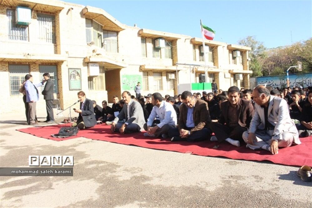 مراسم زیارت عاشورا مدرسه آیت الله سعیدی ناحیه 2 کرمان