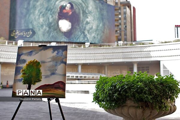 نمایشگاه آثار هنری جانبازان اعصاب و روان
