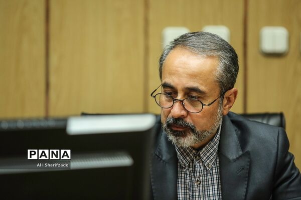 دیدار وزیر آموزش و پرورش با سردبیر و اعضای هیات تحریریه مجله مشاور مدرسه