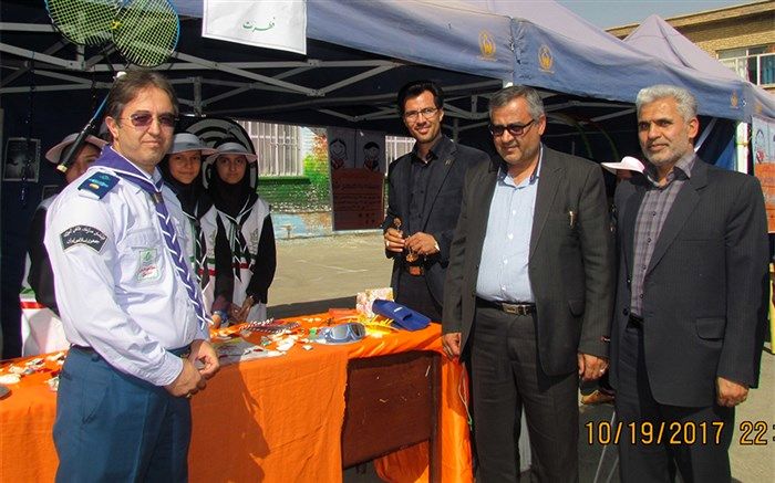 جشن عاطفه ها نماد نوع دوستی و مهرورزی است