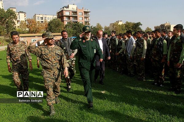 تجمع اقتدار عاشورایی فرماندهان واحدهای پیشگام بسیج دانش آموزی