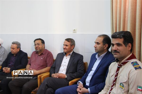 برگزاری مراسم مهر عاطفه ها در استان یزد
