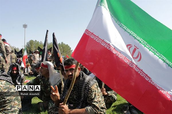 تجمع بزرگ ۲۰ هزار نفری اقتدار عاشورایی بسیجیان