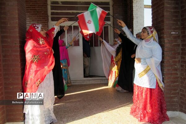 برگزاری آیین مهر عاطفه ها در ناحیه ۲ اهواز