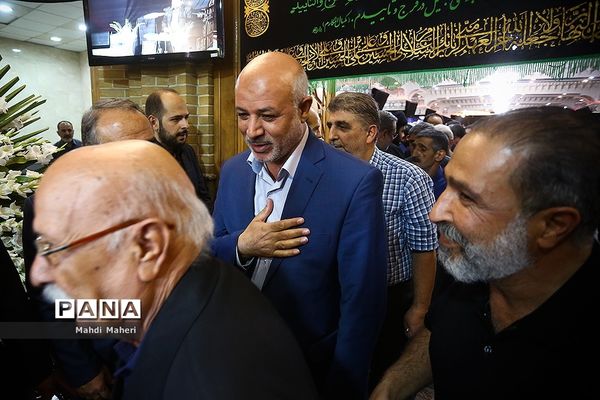 مراسم ختم پدر همسر وزیرآموزش و پرورش