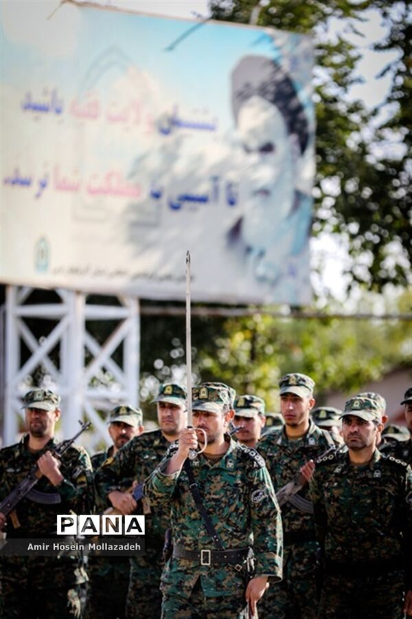 صبحگاه مشترک نیروهای مسلح به مناسبت آغاز هفته نیروی انتظامی در ارومیه