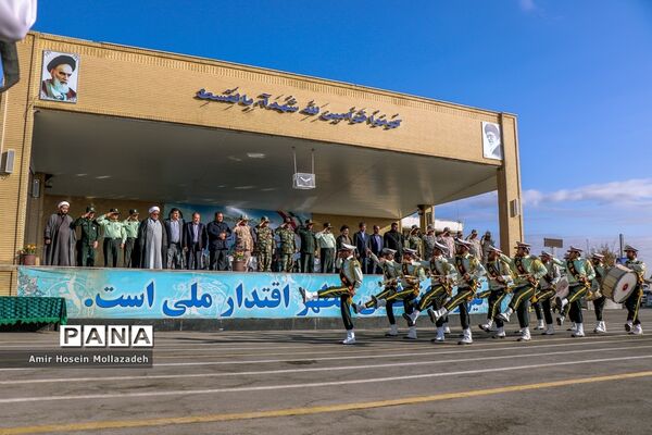 صبحگاه مشترک نیروهای مسلح به مناسبت آغاز هفته نیروی انتظامی در ارومیه