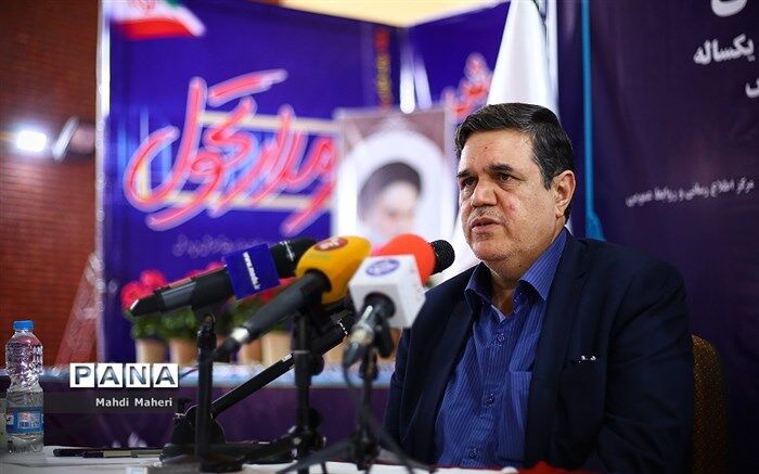 رئیس دانشگاه فرهنگیان: شبانه‌روزی بودن و یادگیری دروس پداگوژی مهمترین راهبرد تربیت معلم در ایران است