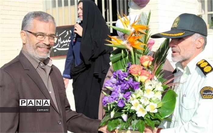 تجلیل و تکریم پرسنل خدوم و زحمت کش نیروی انتظامی شهرستان اصفهان