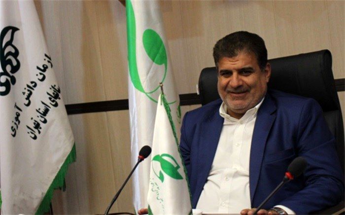 نشست نمایندگان مجلس دانش آموزی با مدیر کل آموزش و پرورش شهرستانهای استان تهران