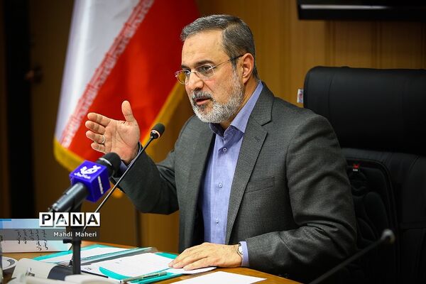 نشست صاحب نظران علوم تربیتی
