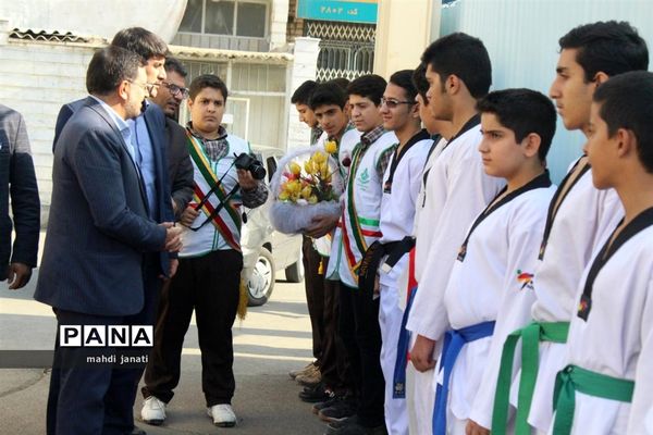 آیین افتتاح کانون سلمان در ناحیه 3 آموزش و پرورش استان قم