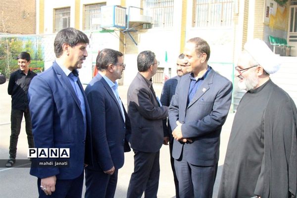 آیین افتتاح کانون سلمان در ناحیه 3 آموزش و پرورش استان قم