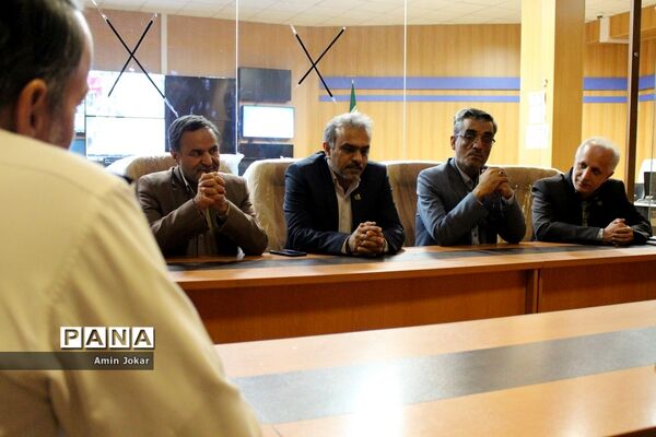 تقدیر سازمان دانش آموزی فارس از پلیس راهور استان در هفته  گرامیداشت ناجا