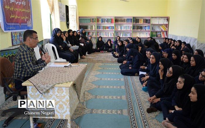 برگزاری  کارگاه آموزشی مشاوره برای اولیاء و دانش آموزان آموزشگاه بعثت رودان